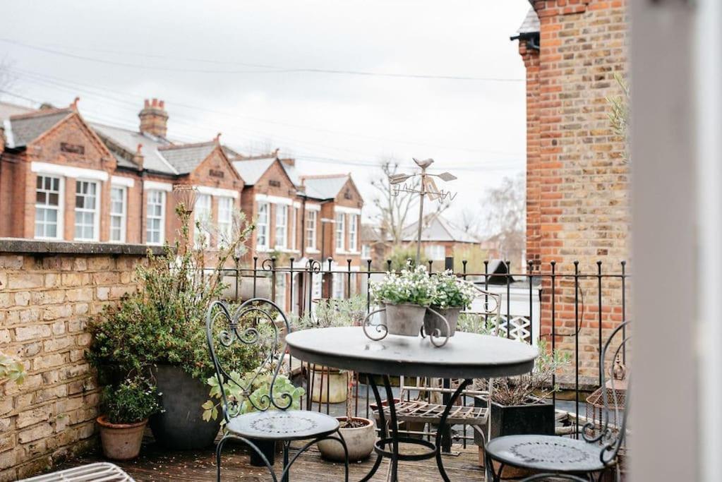 3 Bedroom House In Kew Gardens Richmond  Zewnętrze zdjęcie